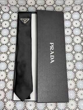 💙Prada Black Silk Tie for Men💙